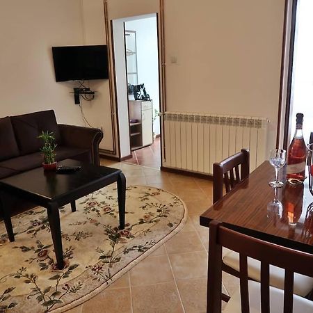 Exclusive Apartment Muo Kotor Bagian luar foto