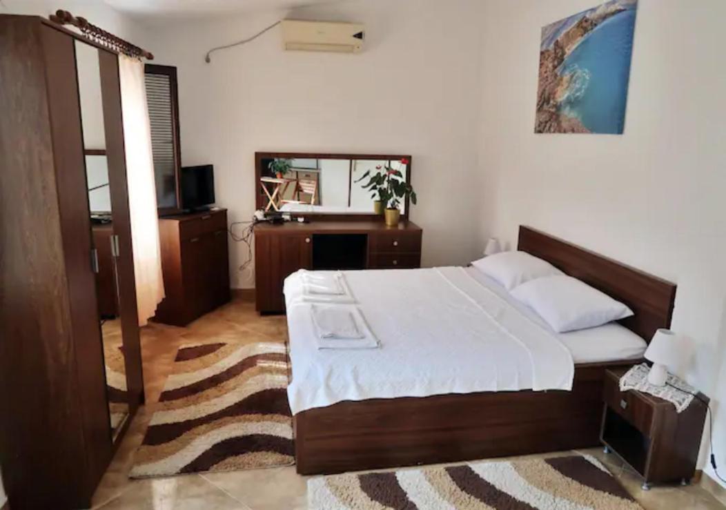 Exclusive Apartment Muo Kotor Bagian luar foto